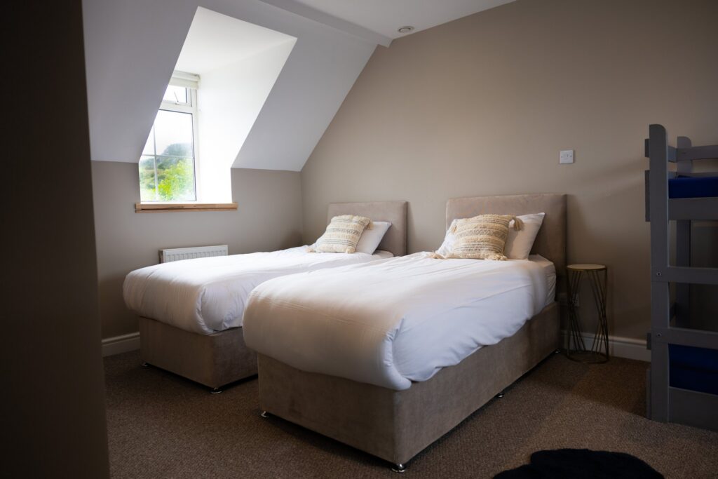 The Boat House, Port Eynon — coastal accommodation